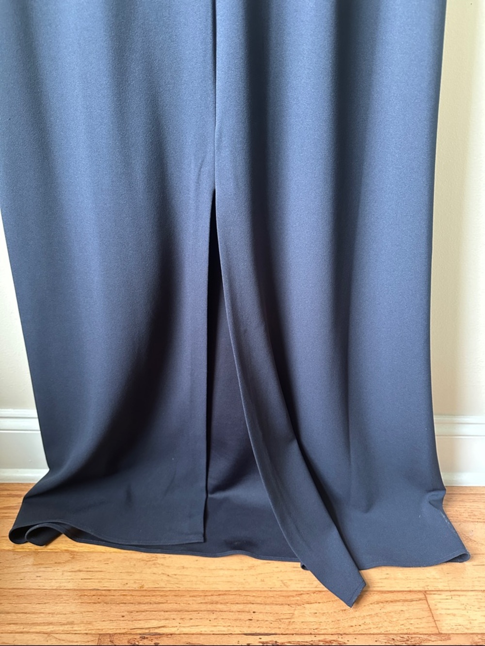 SACHIN AND BABI Navy Sleeveless V-Neck Maxi Dress - Size 22W - Picture 4 of 4